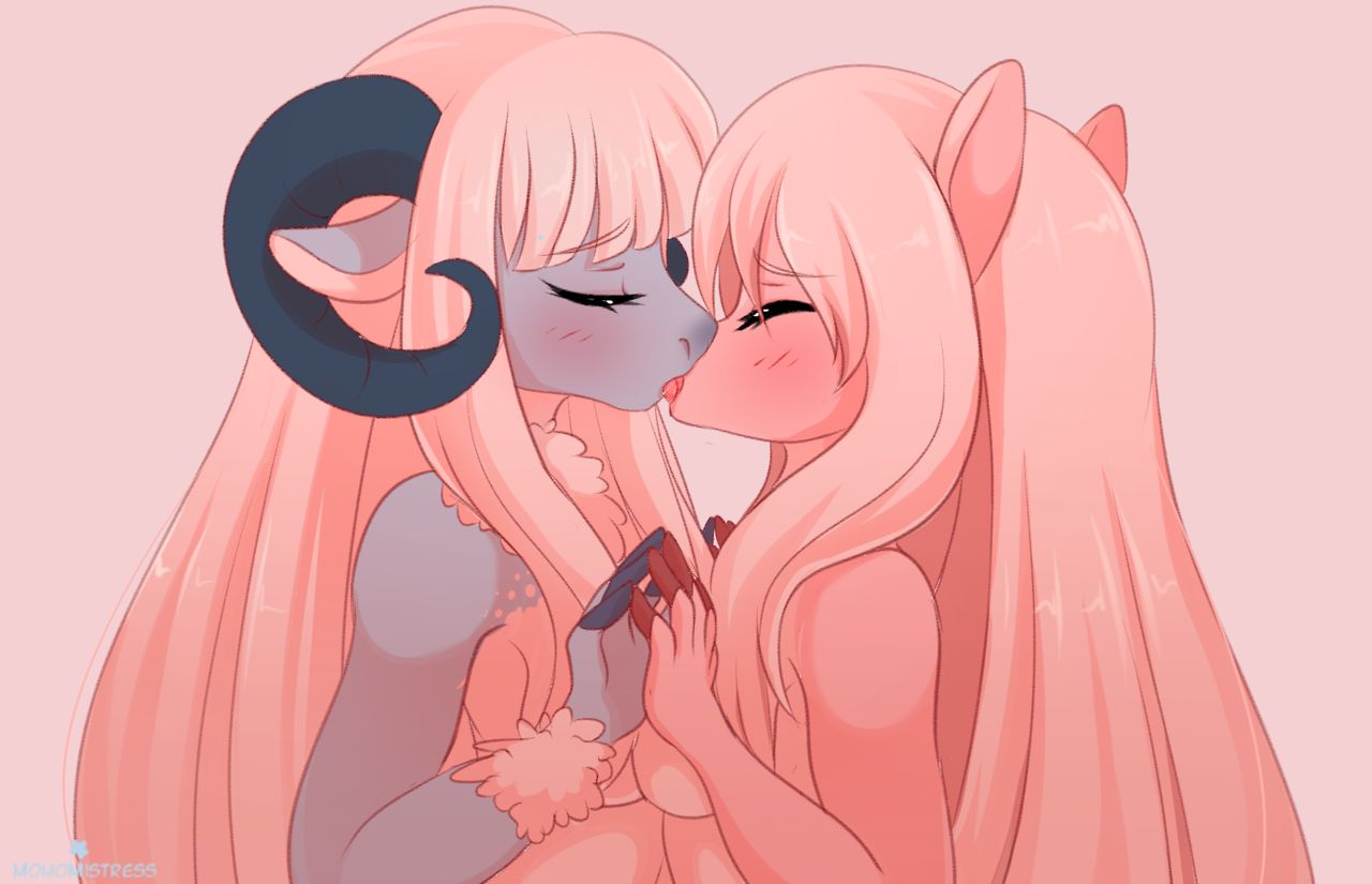 Artist: momomistress page 9 full